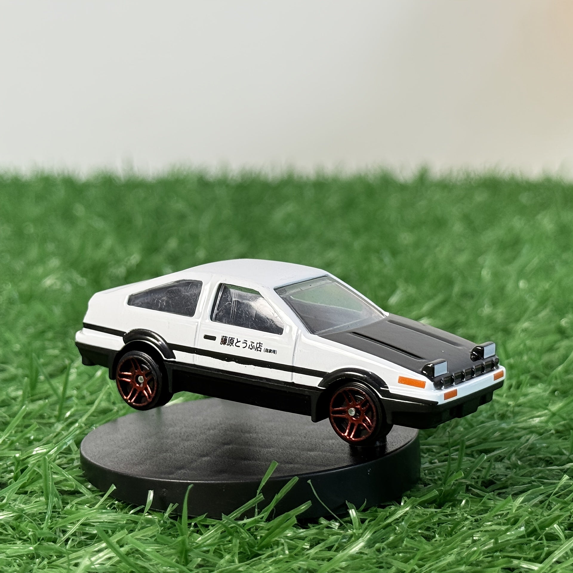 Aluminum Alloy Drifting Car Dashboard Rotating Vehicle Model Interior Decoration