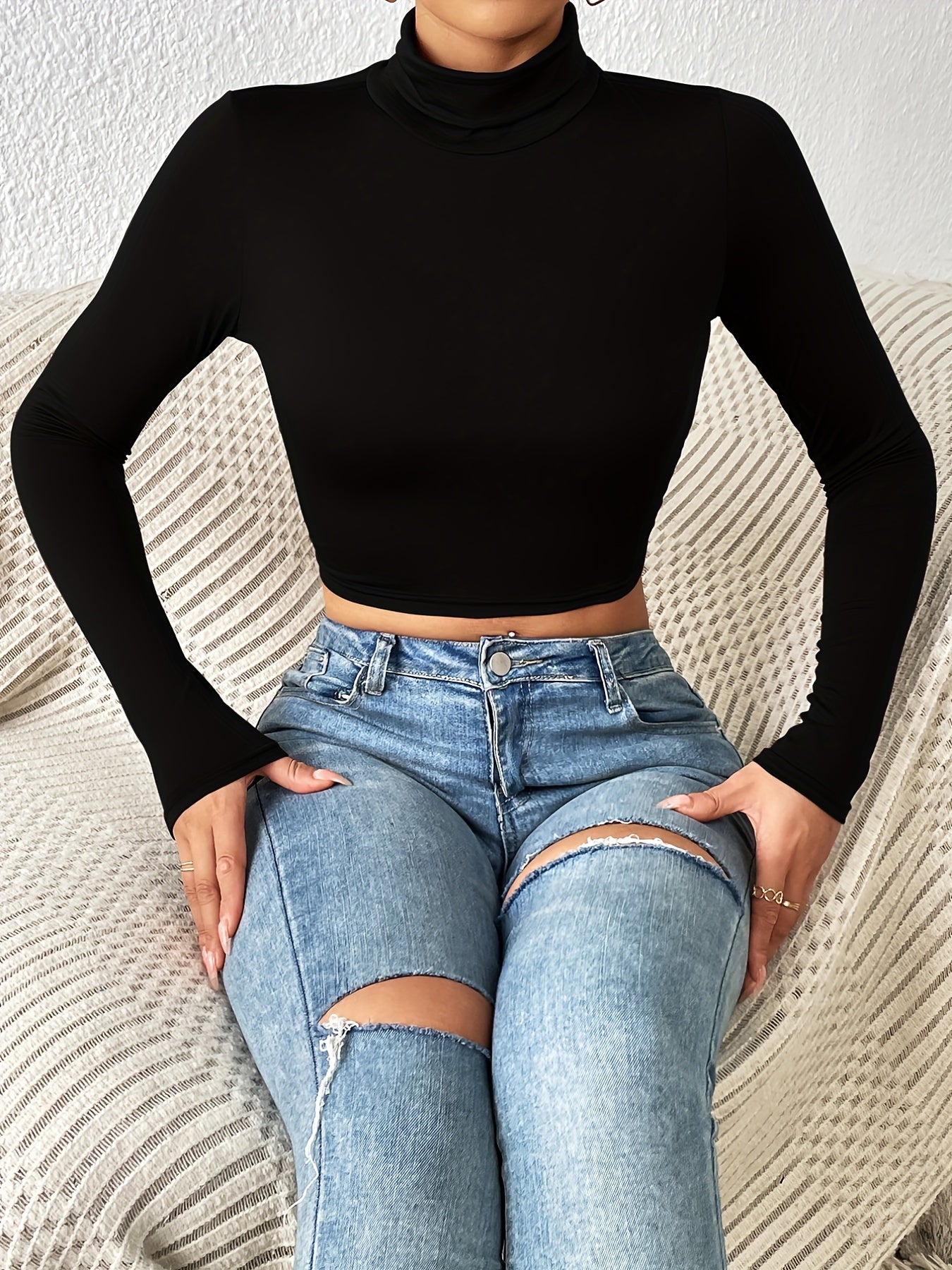 European and American Fashion Sexy Short Women's Top .