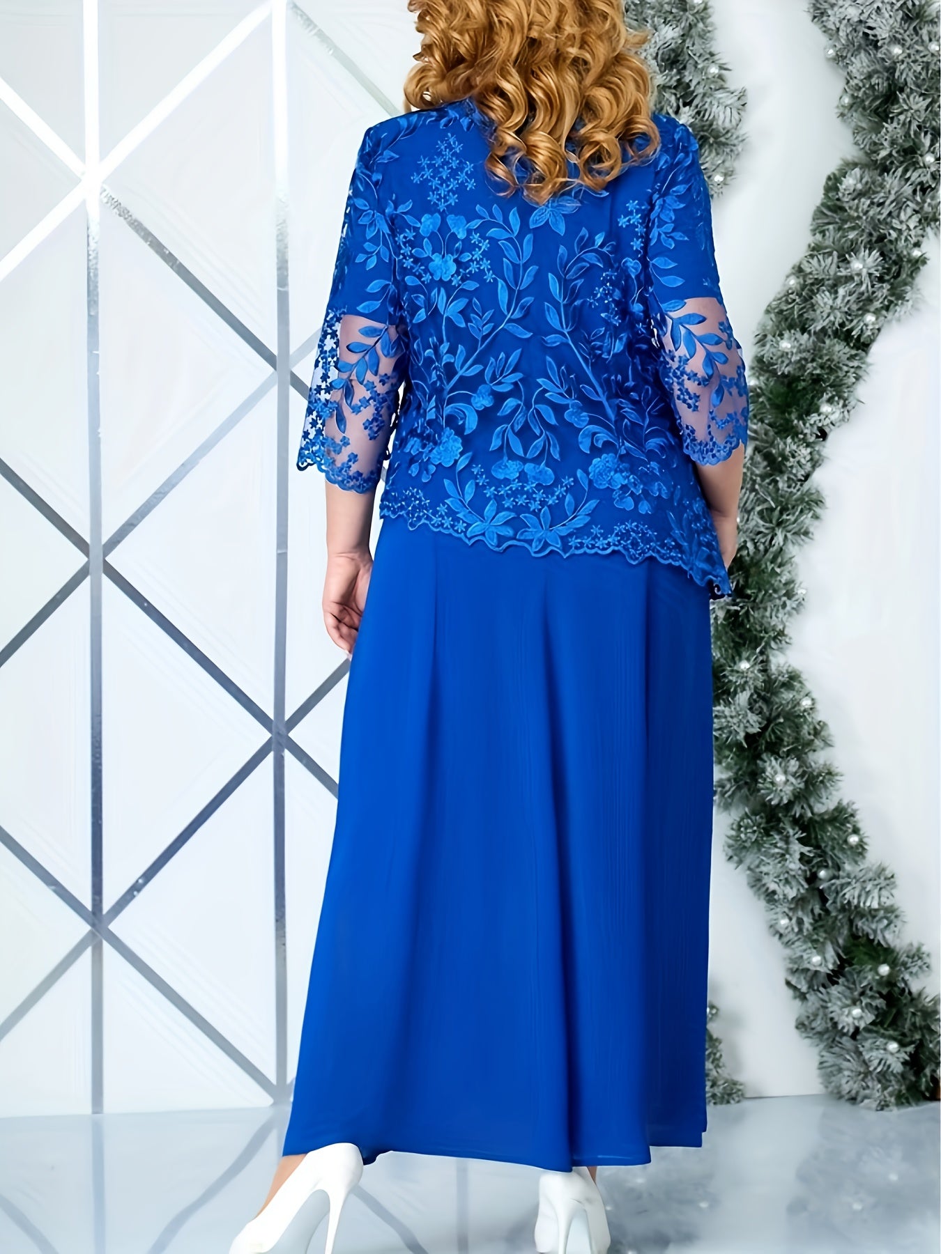 Plus Size Elegant Embroidered Lace Midi Dress for Women - ./MH
