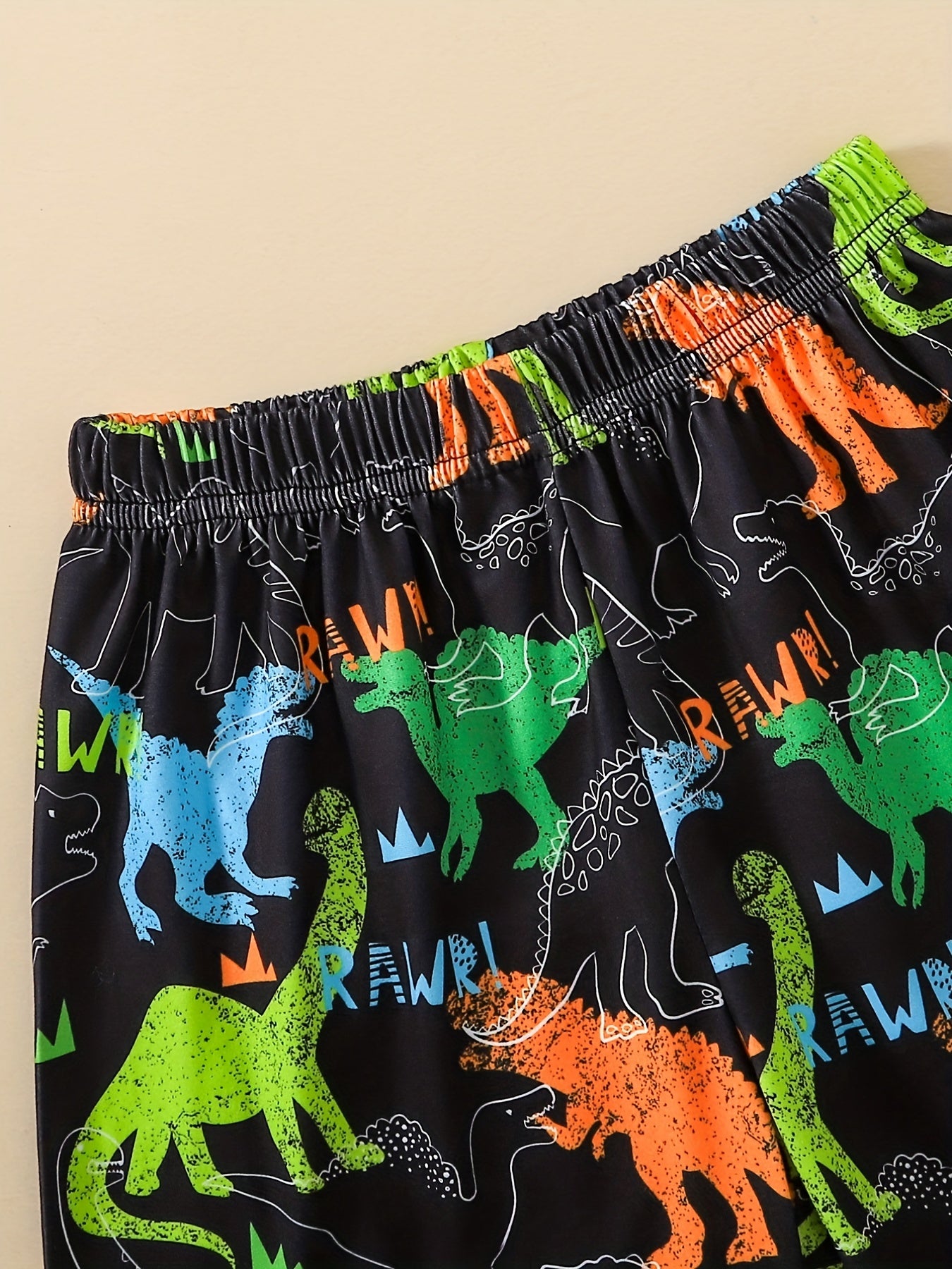 Boys Dinosaur Casual Outfit Round Neck T-shirt.