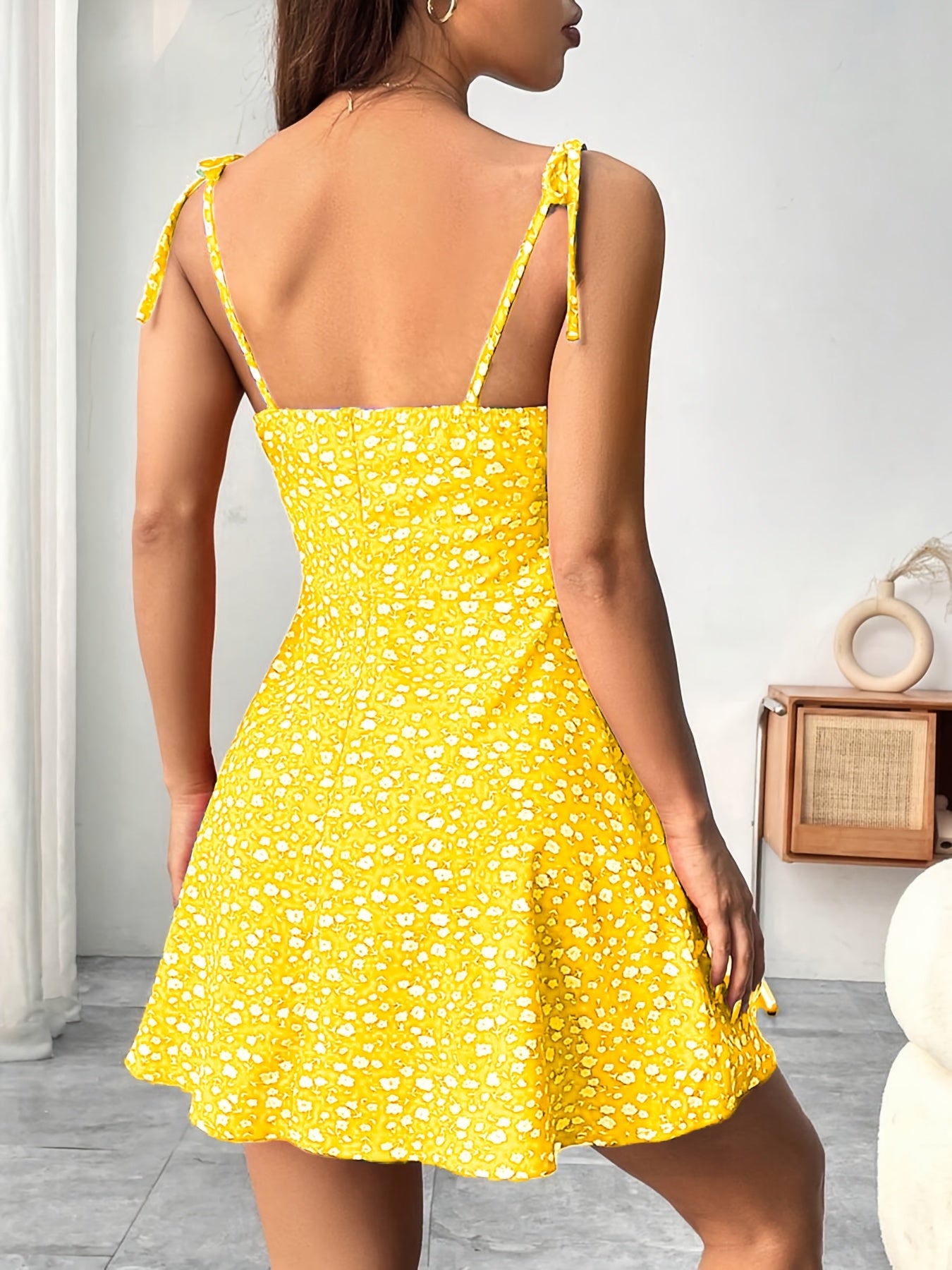 [Elegant Cami Dress] Elegant Floral Print Cami Dress |