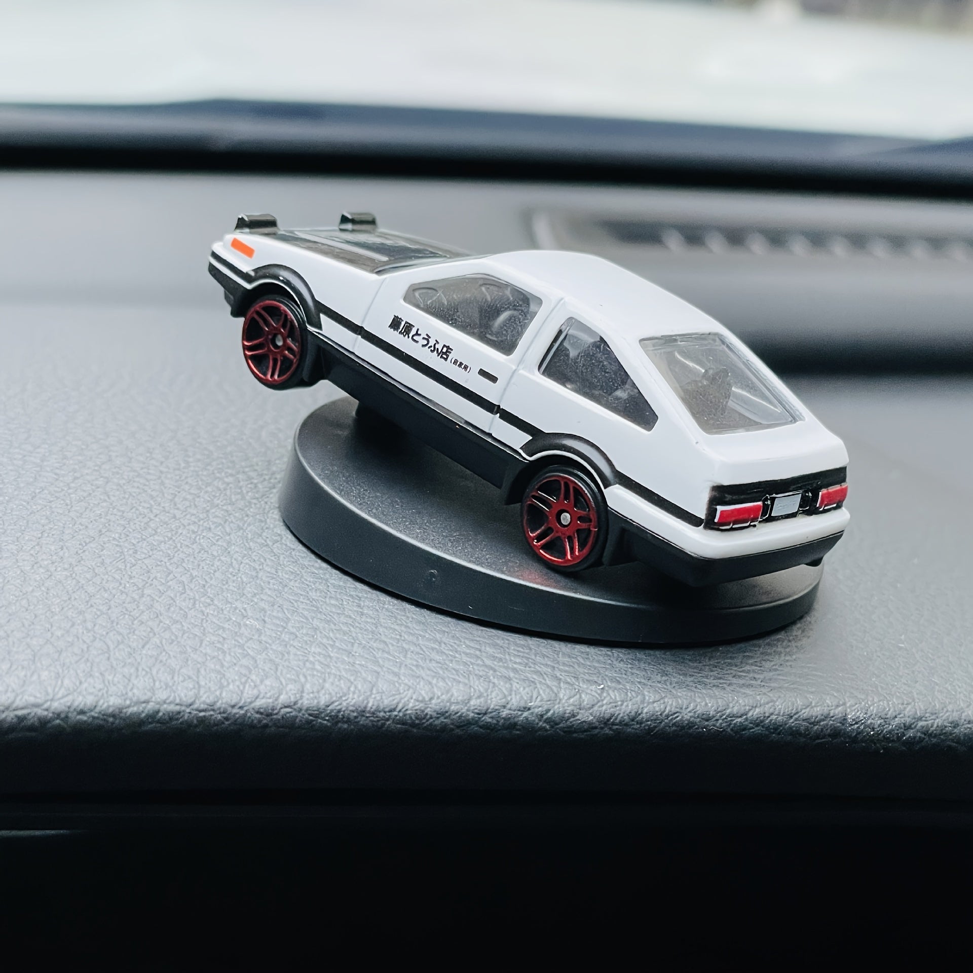 Aluminum Alloy Drifting Car Dashboard Rotating Vehicle Model Interior Decoration
