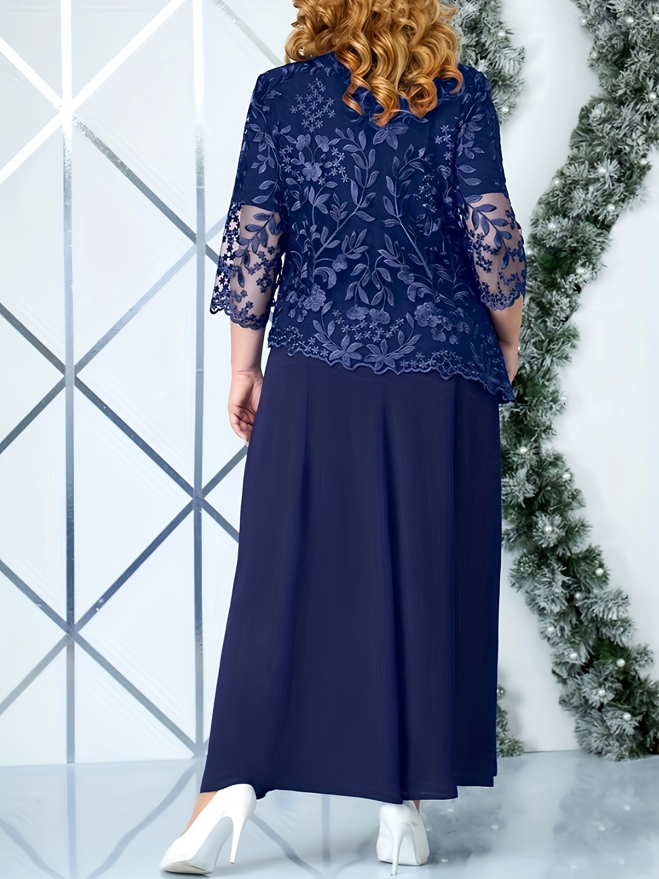 Plus Size Elegant Embroidered Lace Midi Dress for Women - ./MH