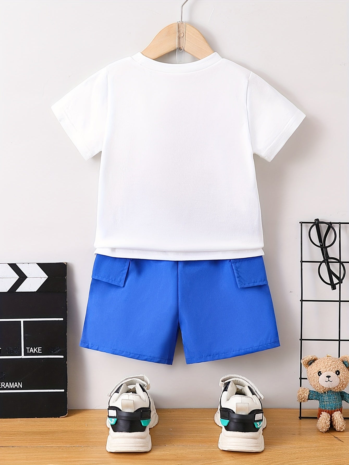 2pcs Boys Casual Cute Teddy Bear Graphic Print Short Sleeve T-shirt.