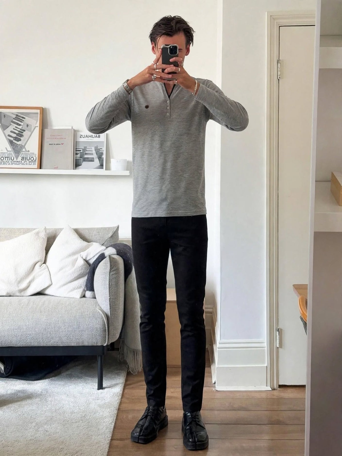 Men’s Light Gray V-Neck Henley Long Sleeve T-Shirt  | Sizes S-XXL | MH