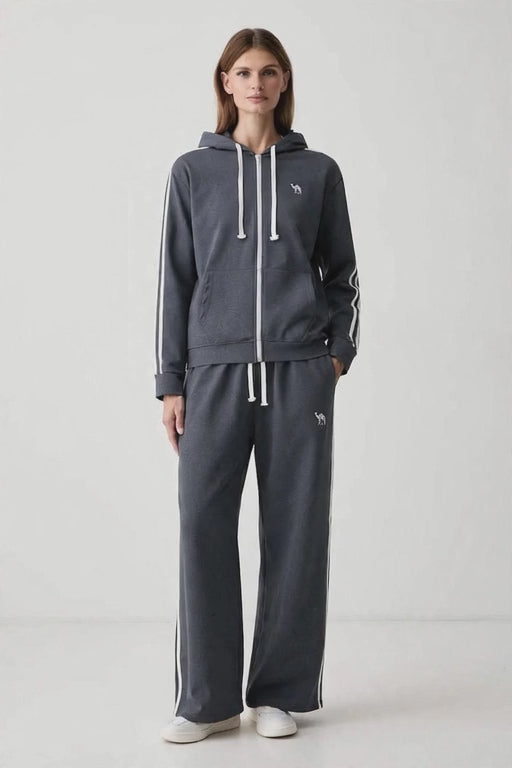 Outline Women’s Tracksuit Set | MH Edition