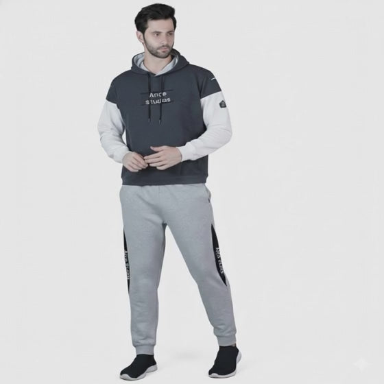 Men's Color-Block Hoodie and Jogger Set (Ance Studios Style)./MH