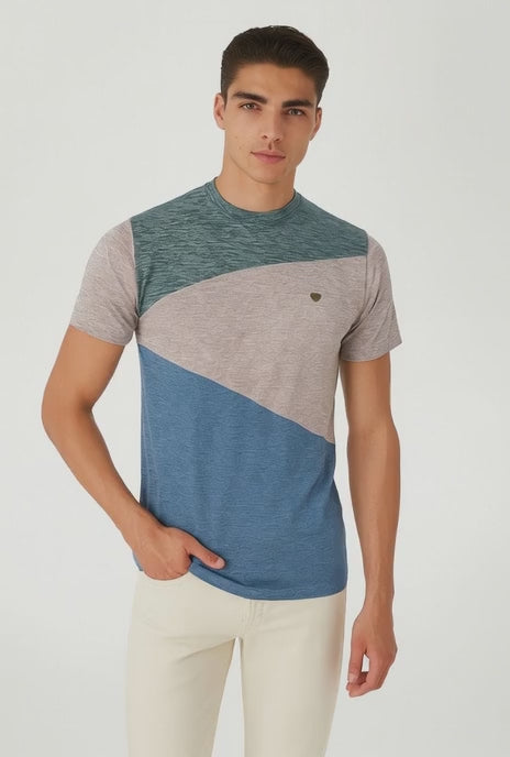 Monochrome Blade-Cut V-Neck